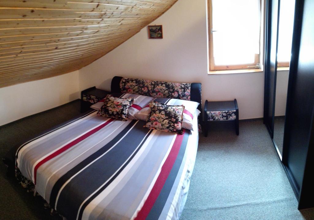 Schmidt Apartment بالاتونفينيفيس الغرفة الصورة