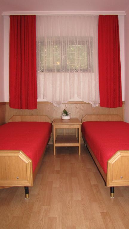 Schmidt Apartment بالاتونفينيفيس الغرفة الصورة